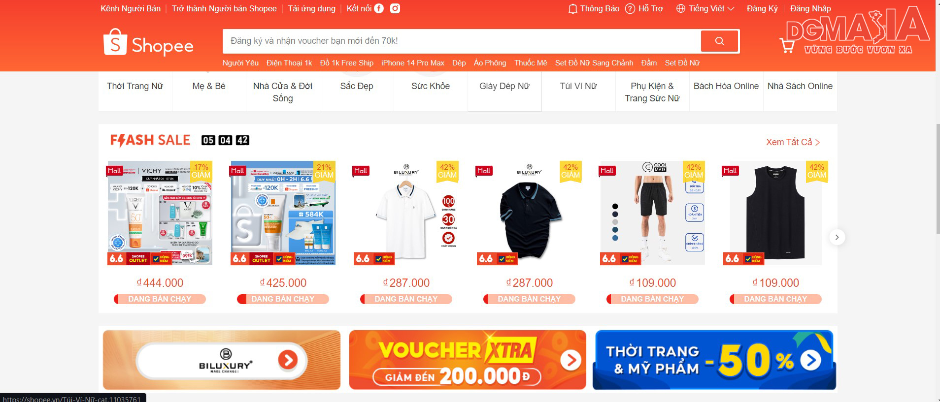 Giao diện App cũng như website của Shopee được thiết kế một cách trực quan và thân thiện, tạo nên trải nghiệm tốt cho cả người bán và người mua Giao diện App cũng như website của Shopee được thiết kế một cách trực quan và thân thiện, tạo nên trải nghiệm tốt cho cả người bán và người mua
