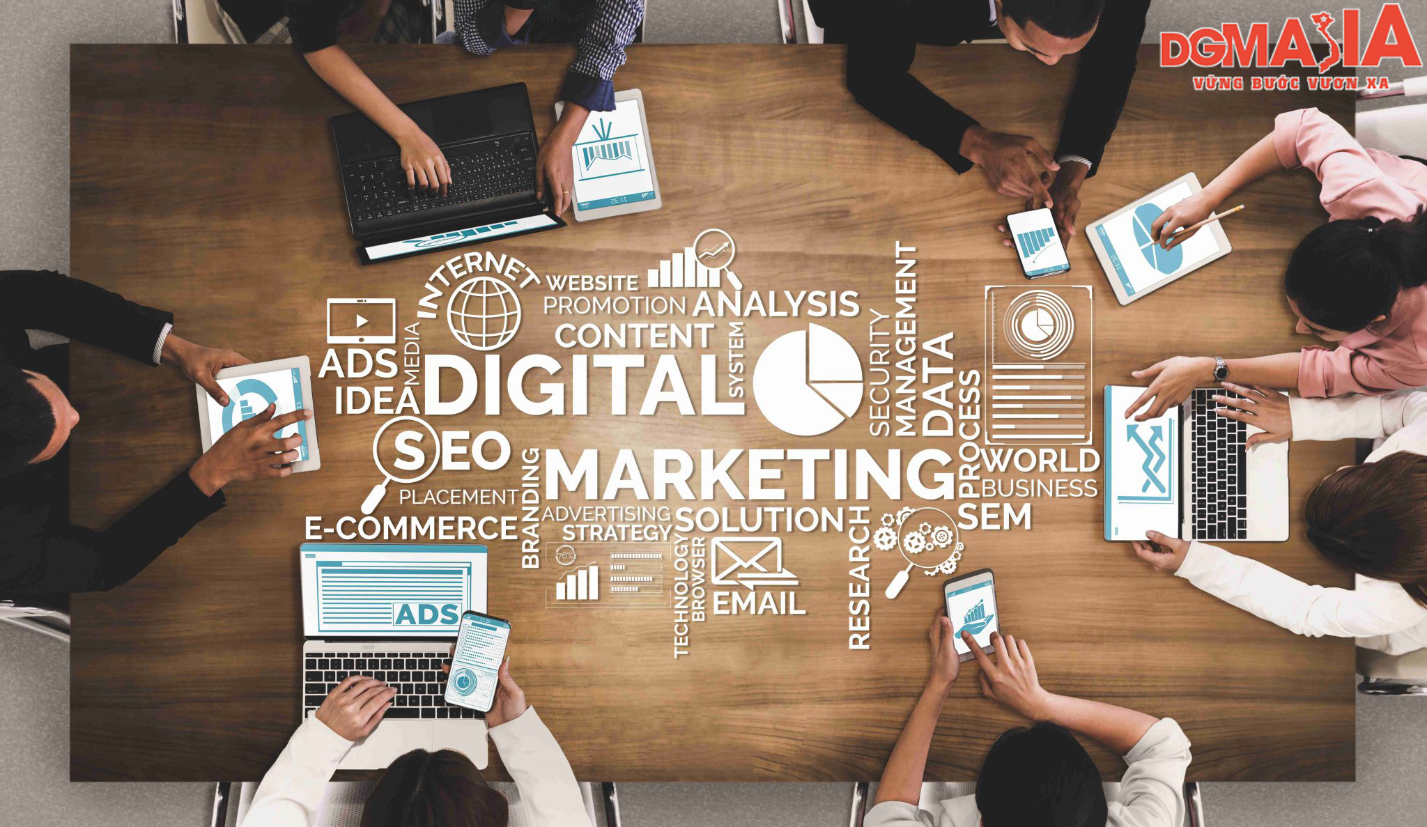 Phòng Digital Marketing hiện nay đang đóng vai trò ngày càng quan trọng hơn trong các doanh nghiệp